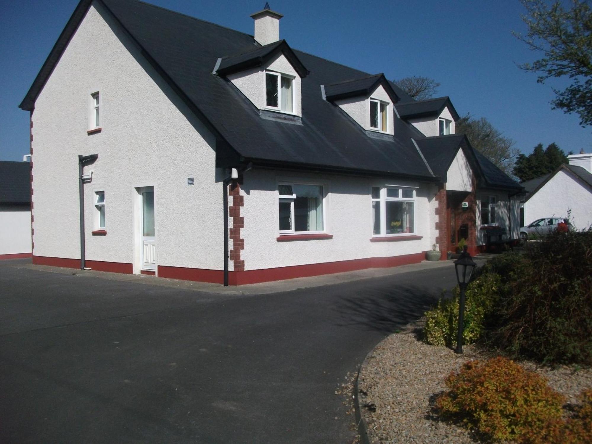 Rocksberry Bed & Breakfast Castlebar Exteriör bild