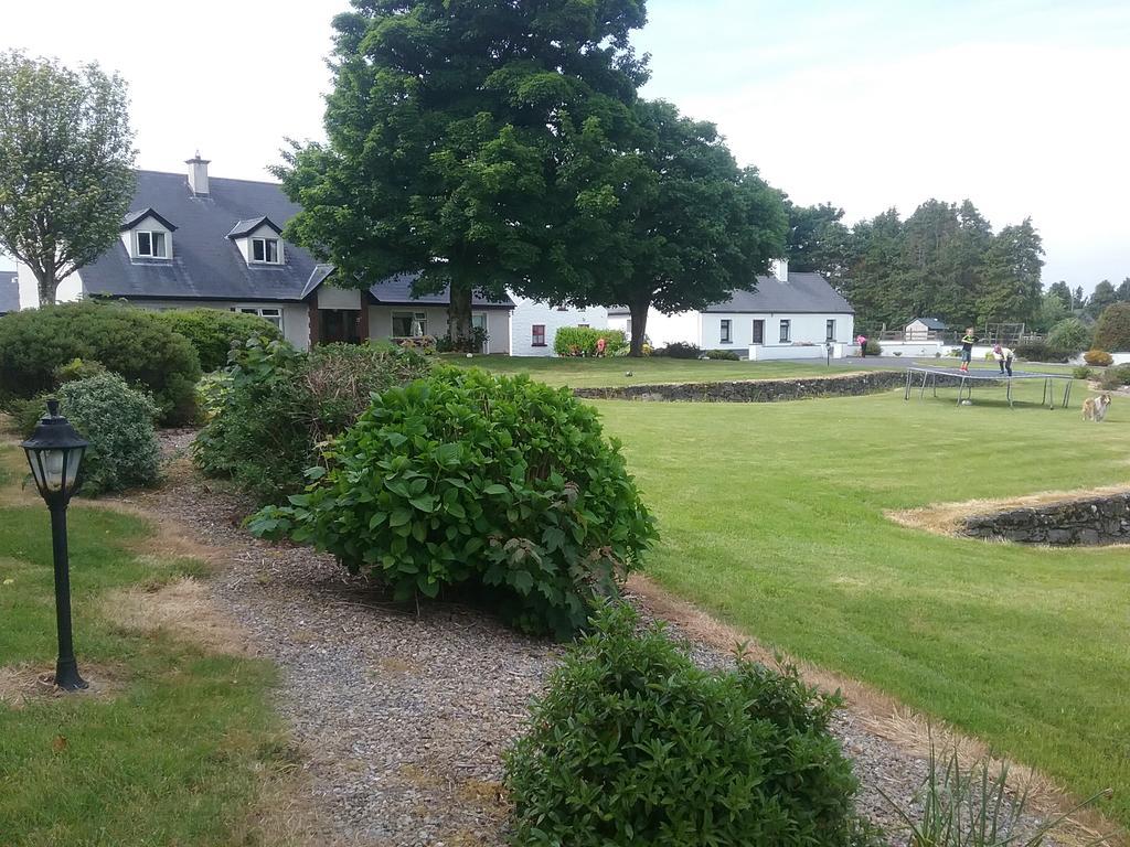 Rocksberry Bed & Breakfast Castlebar Exteriör bild