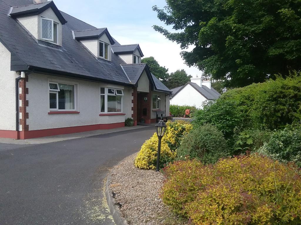 Rocksberry Bed & Breakfast Castlebar Exteriör bild