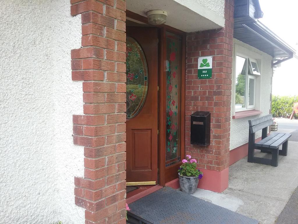 Rocksberry Bed & Breakfast Castlebar Exteriör bild