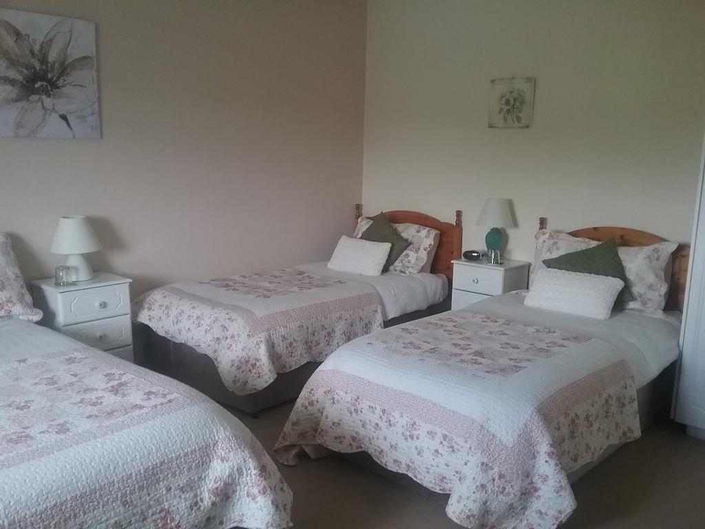 Rocksberry Bed & Breakfast Castlebar Exteriör bild