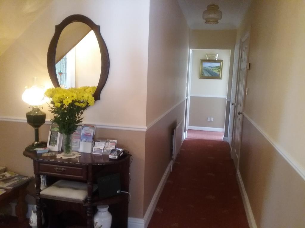 Rocksberry Bed & Breakfast Castlebar Exteriör bild