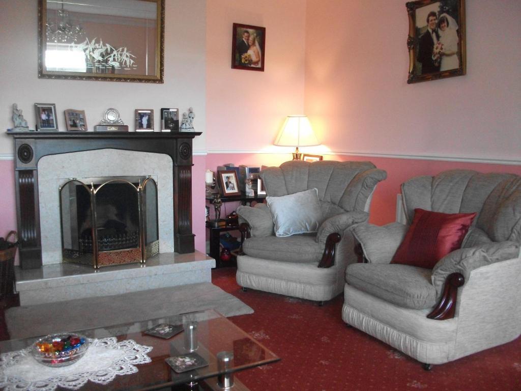 Rocksberry Bed & Breakfast Castlebar Exteriör bild
