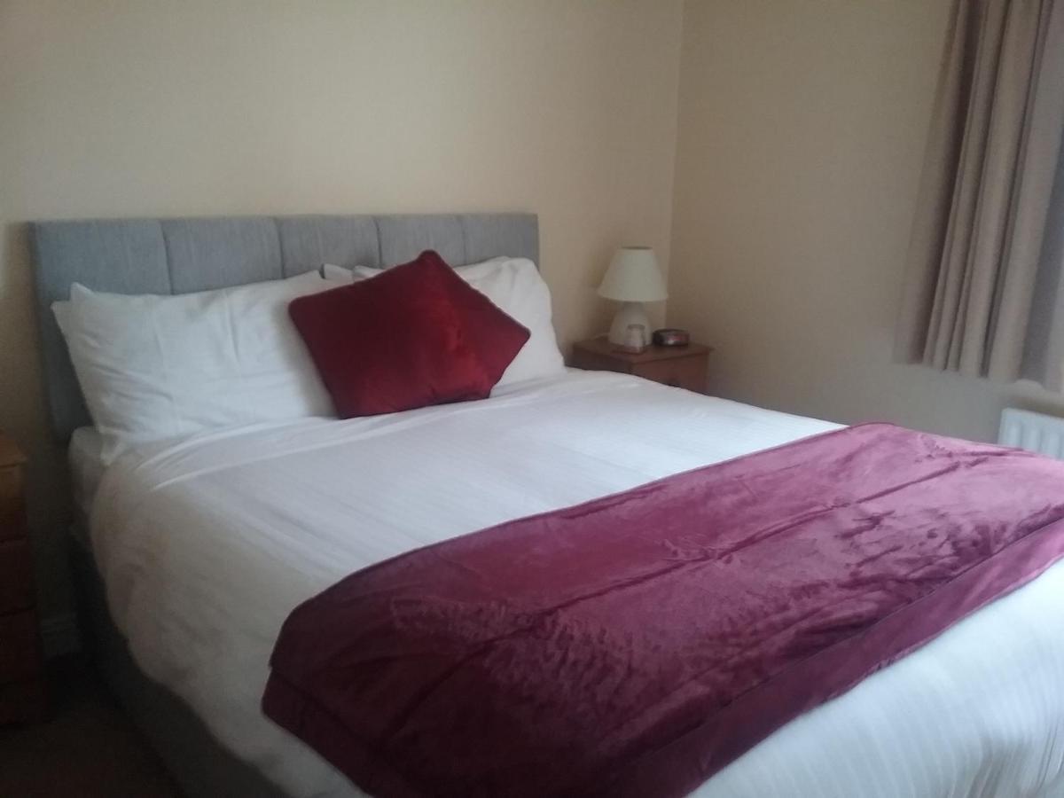 Rocksberry Bed & Breakfast Castlebar Exteriör bild